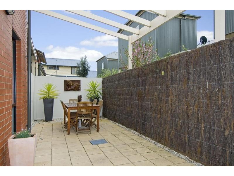 4/13-17 Blackwood Street, Yarraville VIC 3013