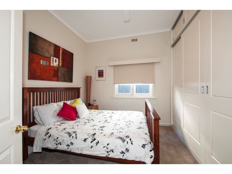 24 Dudley Street, Footscray VIC 3011