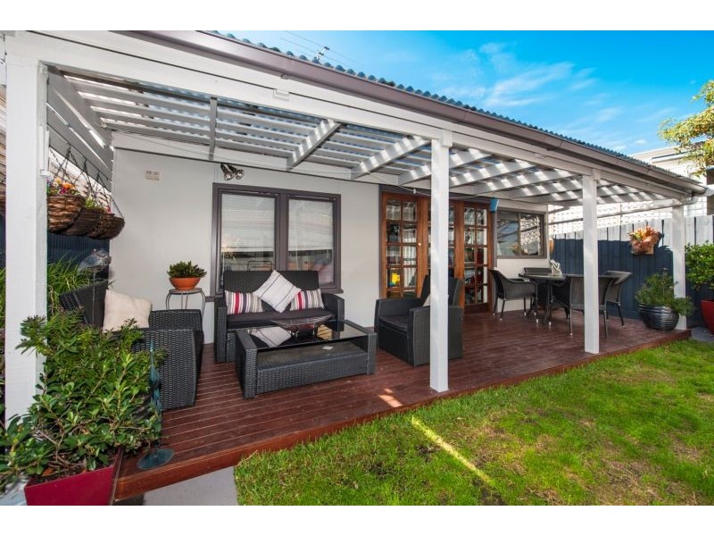 24 Dudley Street, Footscray VIC 3011