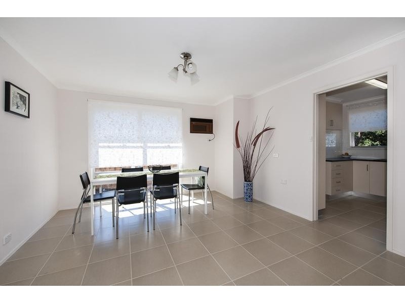 2 Kermeen Street, Sunshine West VIC 3020
