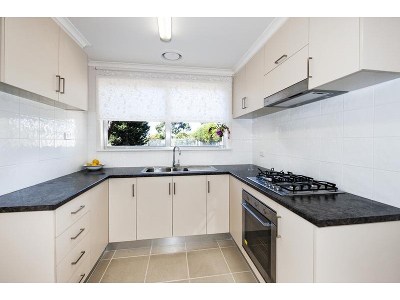 2 Kermeen Street, Sunshine West VIC 3020