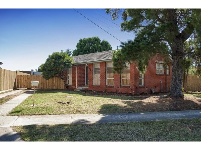 2 Kermeen Street, Sunshine West VIC 3020