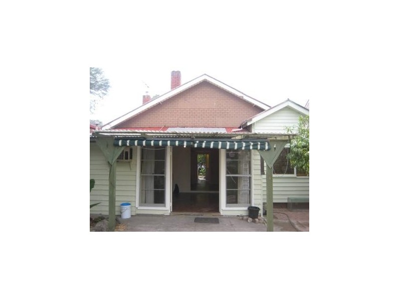 16 Hughes Street, Yarraville VIC 3013