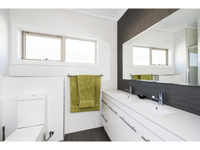 17 Ruby Way, Braybrook VIC 3019