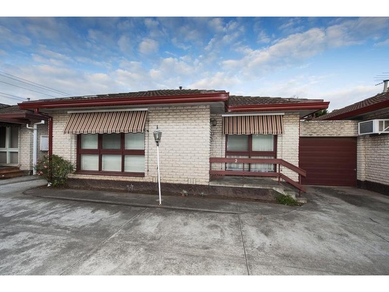 2/135 Essex Street, West Footscray VIC 3012