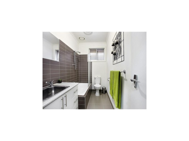 4/34 Waiora Parade, West Footscray VIC 3012