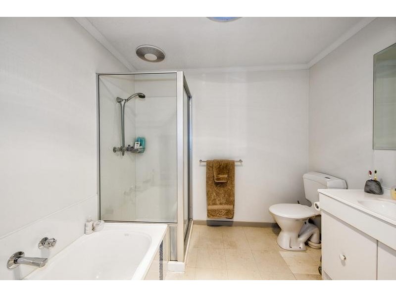 2/38 Cathcart Street, Maidstone VIC 3012