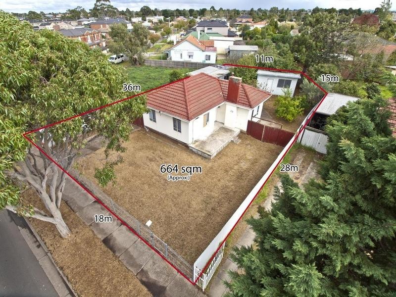 34 Churchill Avenue, Maidstone VIC 3012