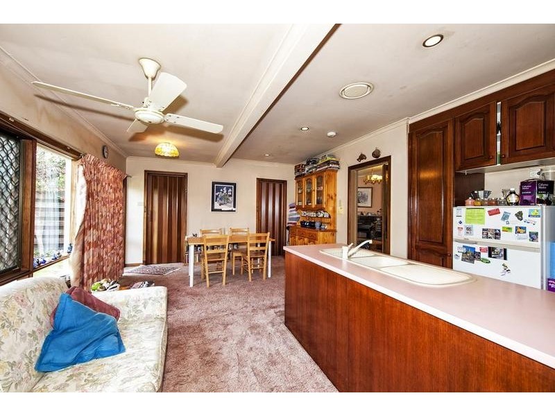 32 Swan Street, Footscray VIC 3011