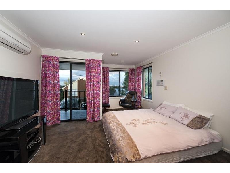 9 Tait Street, Footscray VIC 3011