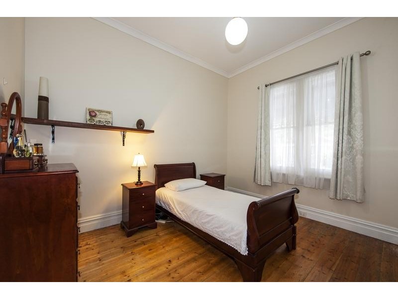 174 Williamstown Road, Kingsville VIC 3012