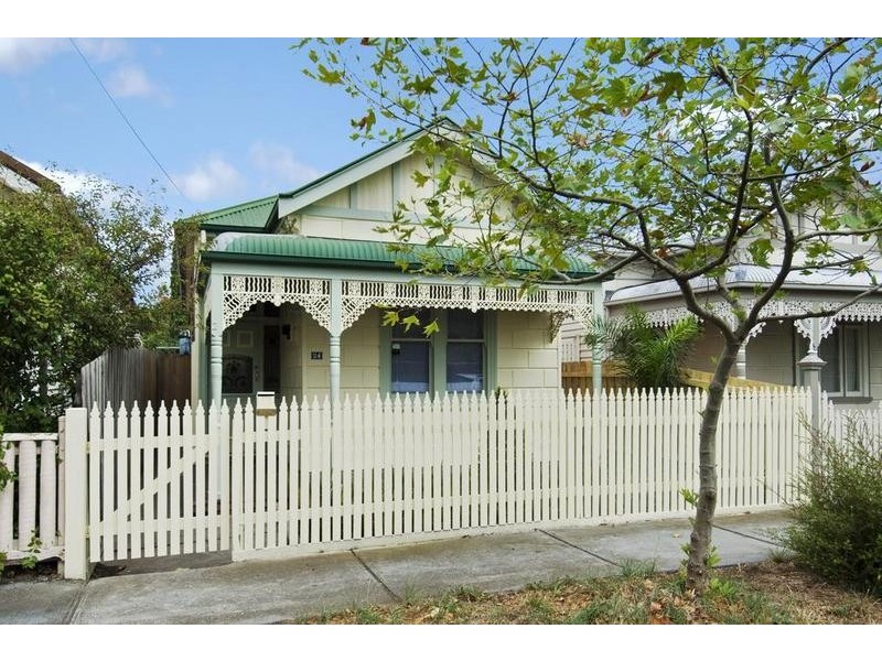 24 Hamilton Street, Seddon VIC 3011