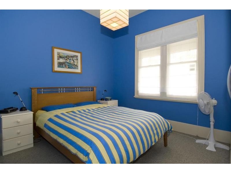 24 Hamilton Street, Seddon VIC 3011