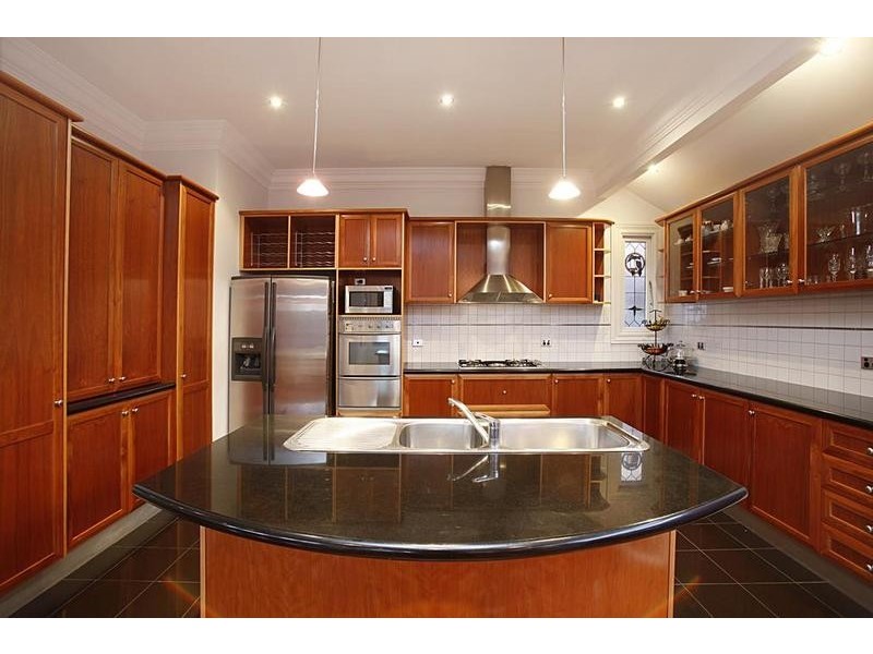61 Clive Street, West Footscray VIC 3012