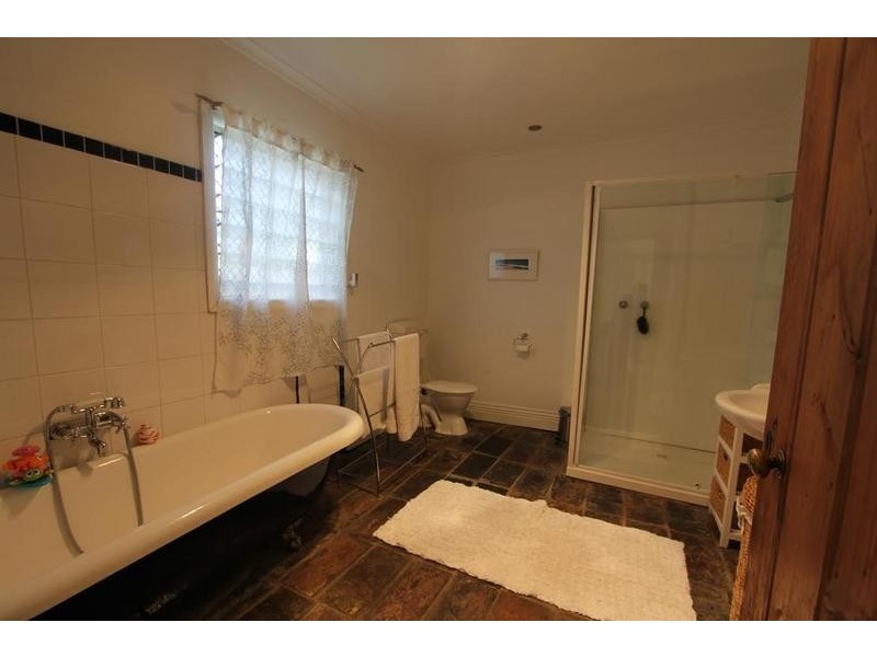 213 Geelong Road, Seddon VIC 3011