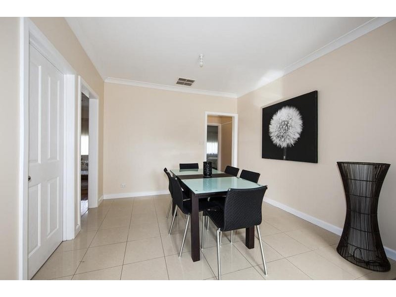 1/52 Dunkeld Avenue, Sunshine North VIC 3020