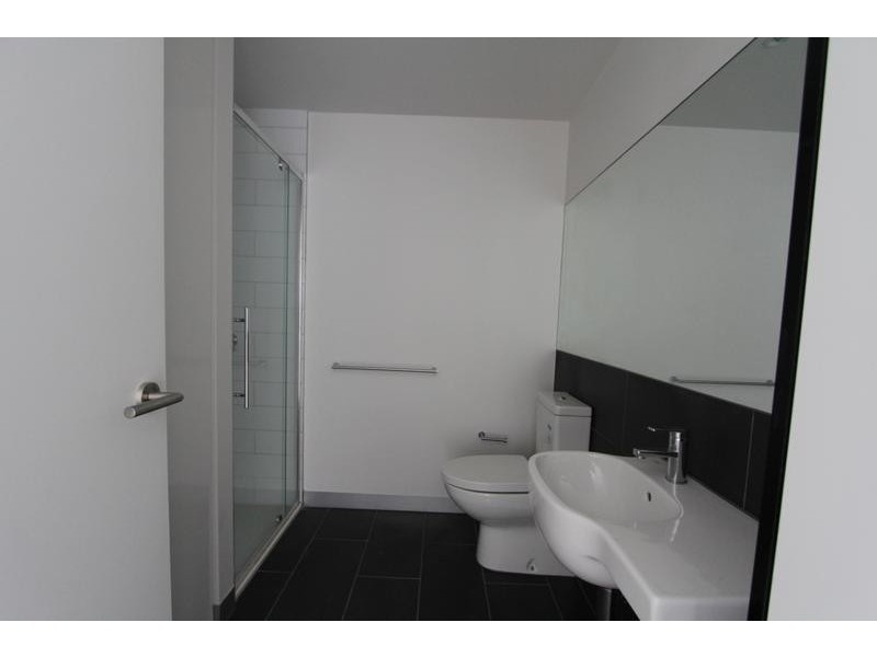 11/130 Victoria St, Seddon VIC 3011