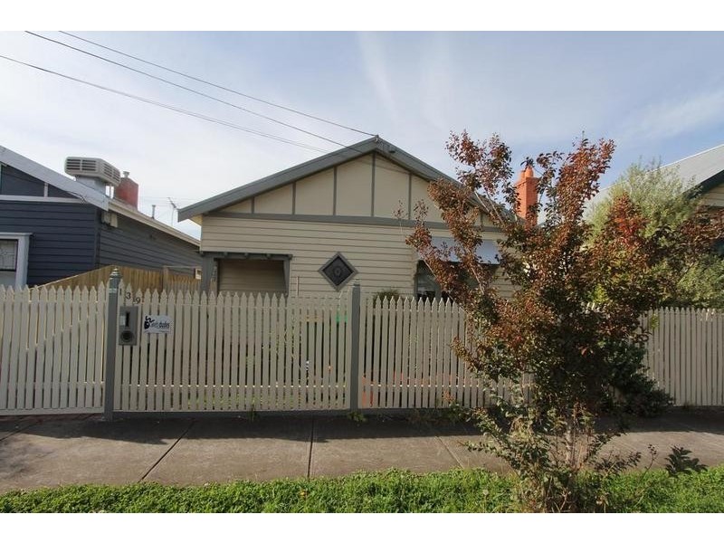 139 Chirnside Street, Kingsville VIC 3012