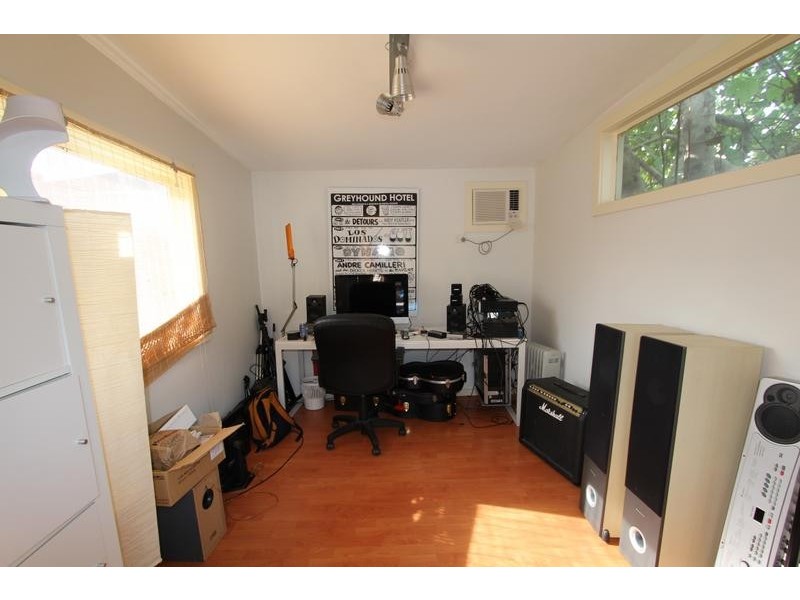 139 Chirnside Street, Kingsville VIC 3012