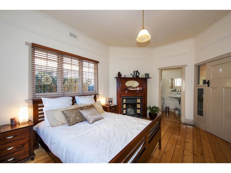 28 Kingsville Street, Kingsville VIC 3012