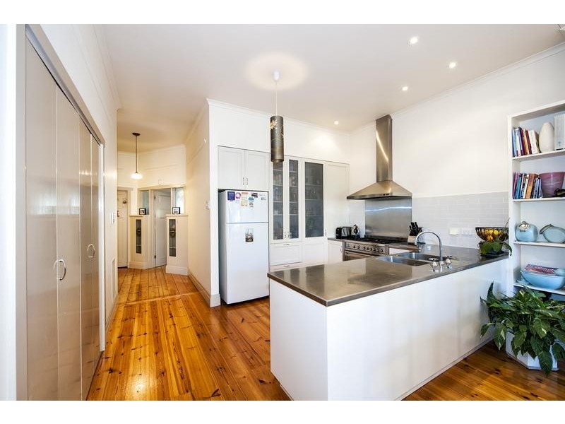 28 Kingsville Street, Kingsville VIC 3012