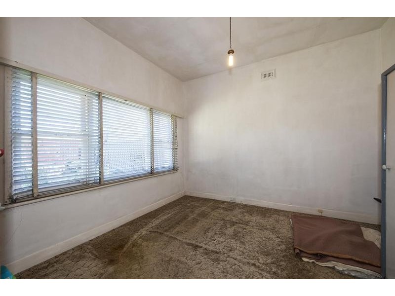 1 Clarke Street, West Footscray VIC 3012