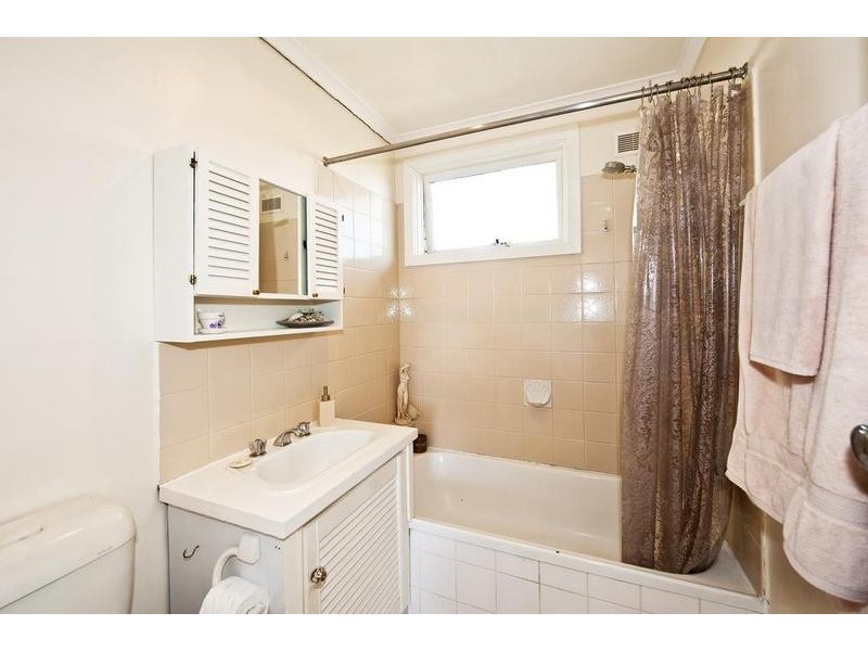 8/8 Tongue Street, Yarraville VIC 3013