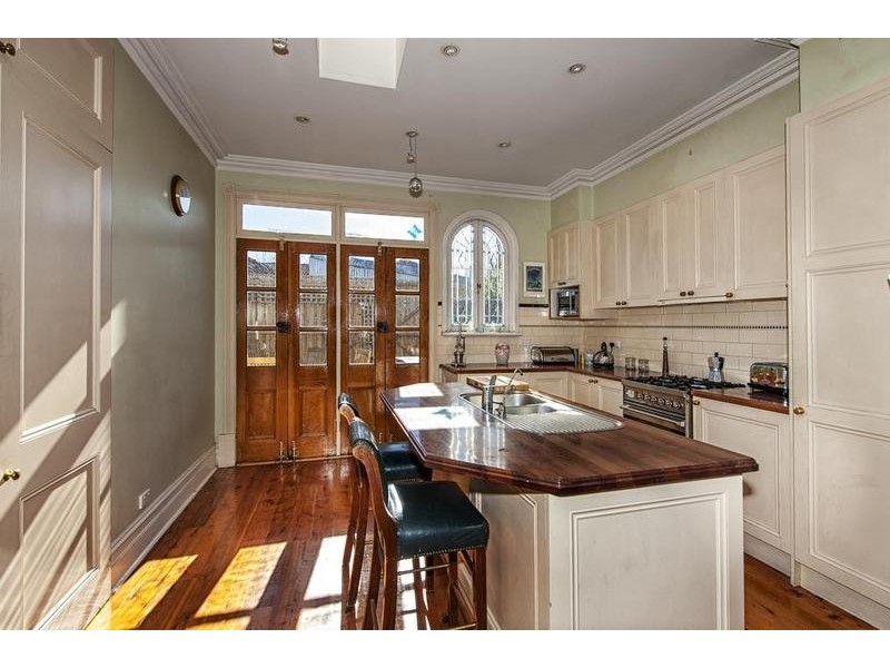 4 Seddon Street, Seddon VIC 3011