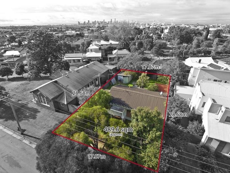 1 Bellairs Avenue, Seddon VIC 3011
