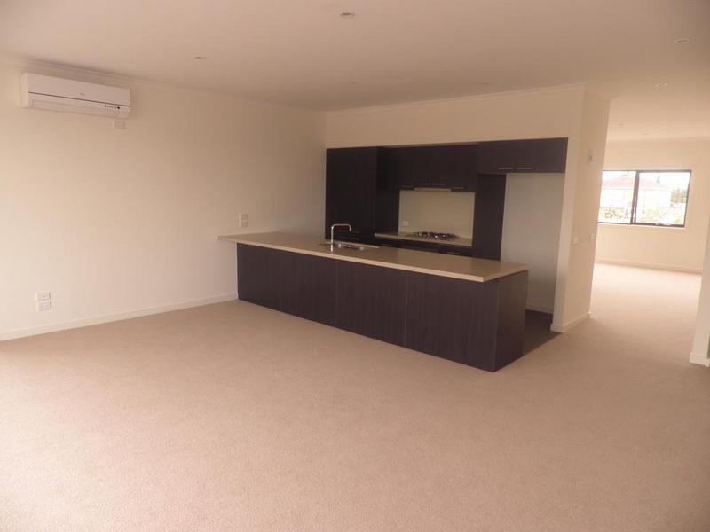 2 McDougall Drive, Footscray VIC 3011