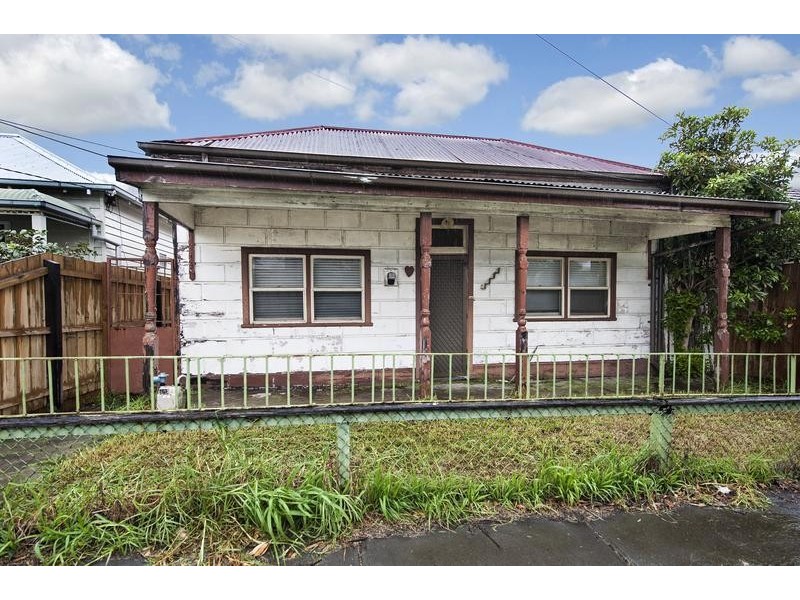 3 Empress Avenue, Kingsville VIC 3012