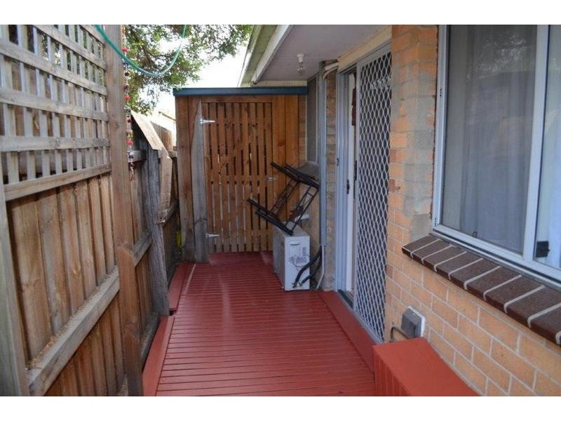 2/5 Govan Court, Footscray VIC 3011