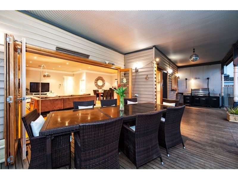 26 Edgar Street, Kingsville VIC 3012