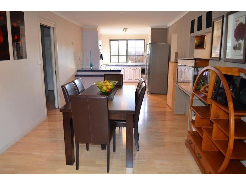 18 Oxford Street, West Footscray VIC 3012