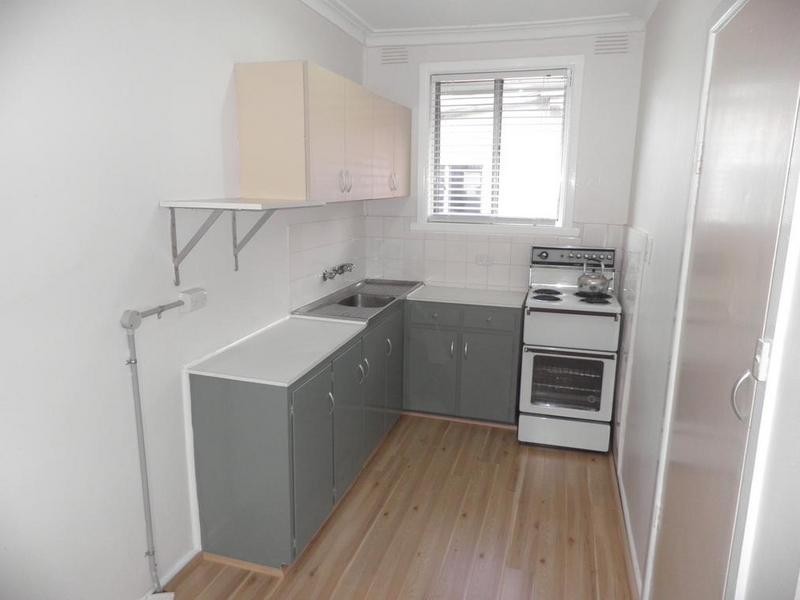 2/29 Clarendon Parade, West Footscray VIC 3012