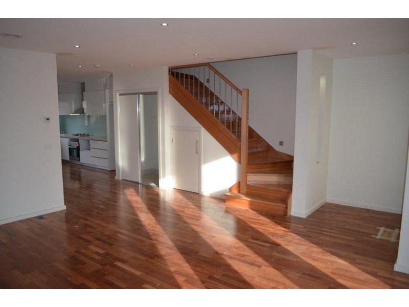 19 Rooney Street, Maidstone VIC 3012