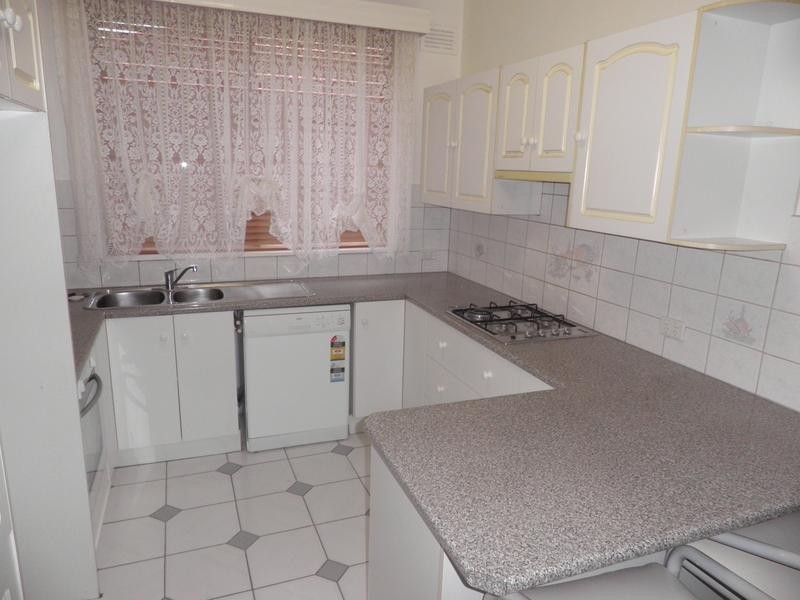 1/288 Nicholson Street, Seddon VIC 3011