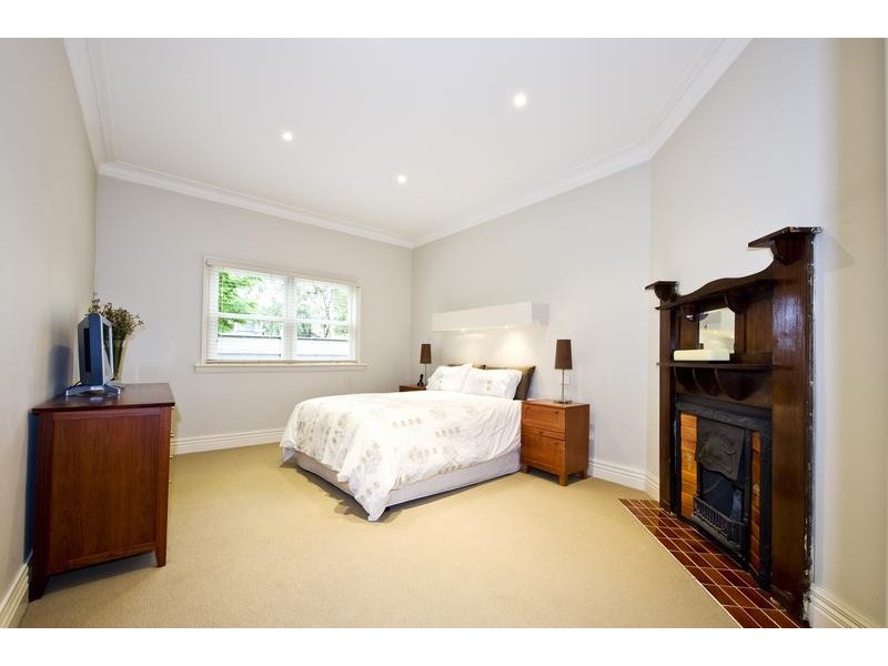 11 Thomas Street, Yarraville VIC 3013