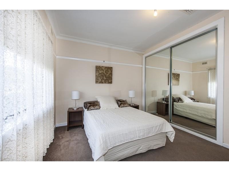 52 Dunkeld Avenue, Sunshine North VIC 3020