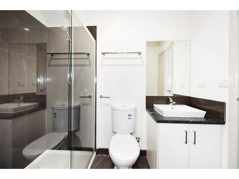 2/9 Monash Street, Sunshine VIC 3020