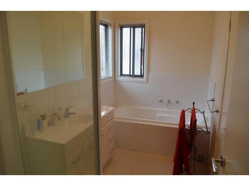 5/24 Dongola Road, West Footscray VIC 3012