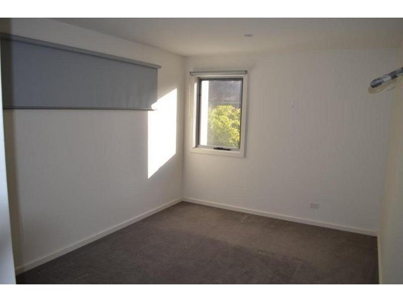 7 Maddock Street, Footscray VIC 3011