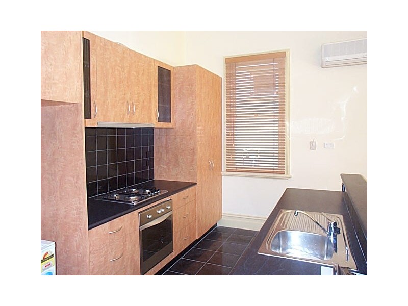 76 Hamilton Street, Yarraville VIC 3013