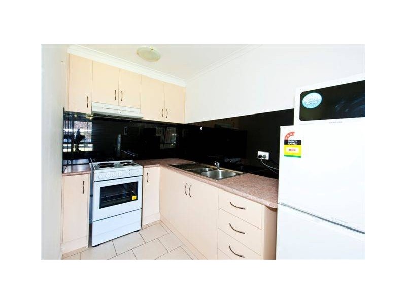 4/1 Hatfield Court, West Footscray VIC 3012