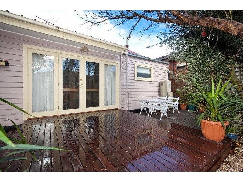 20 Austin Street, Seddon VIC 3011