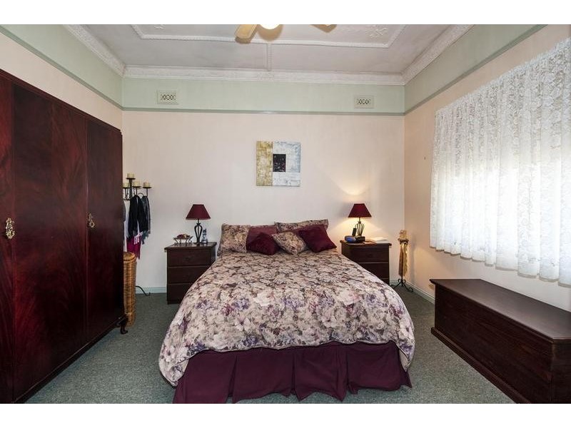 2 Clarke Street, West Footscray VIC 3012