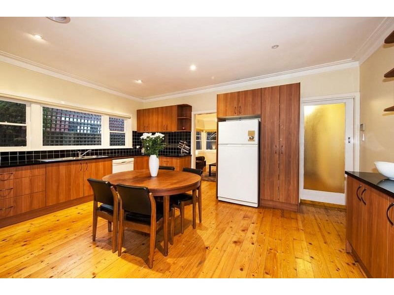 4 Soudan Road, West Footscray VIC 3012