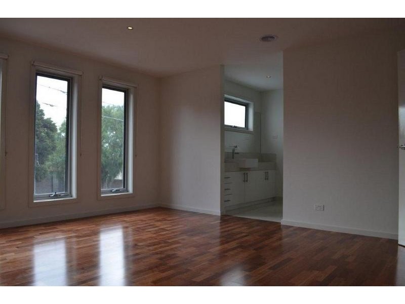 21 Rooney Street, Maidstone VIC 3012