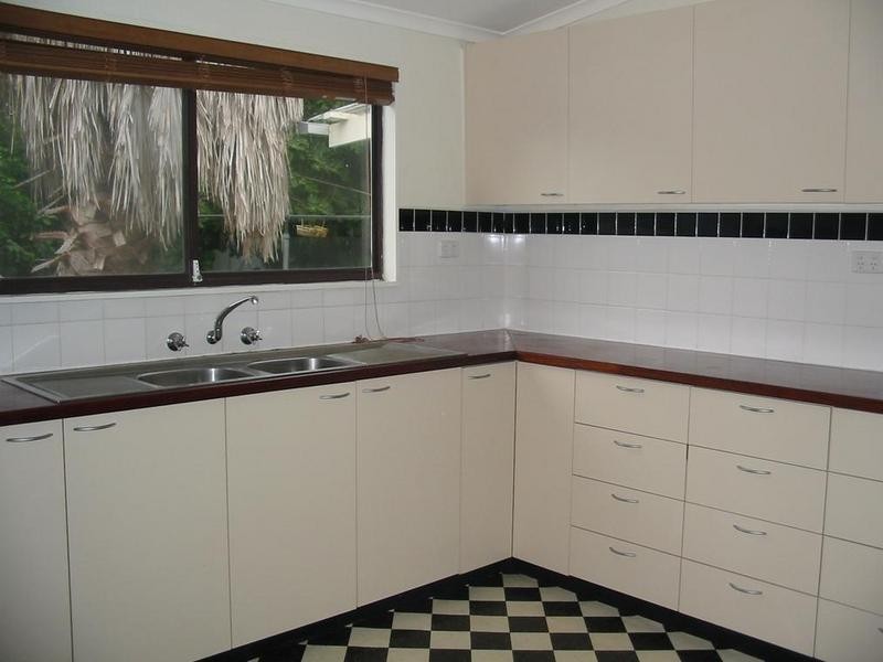 99 Hamilton Street, Yarraville VIC 3013