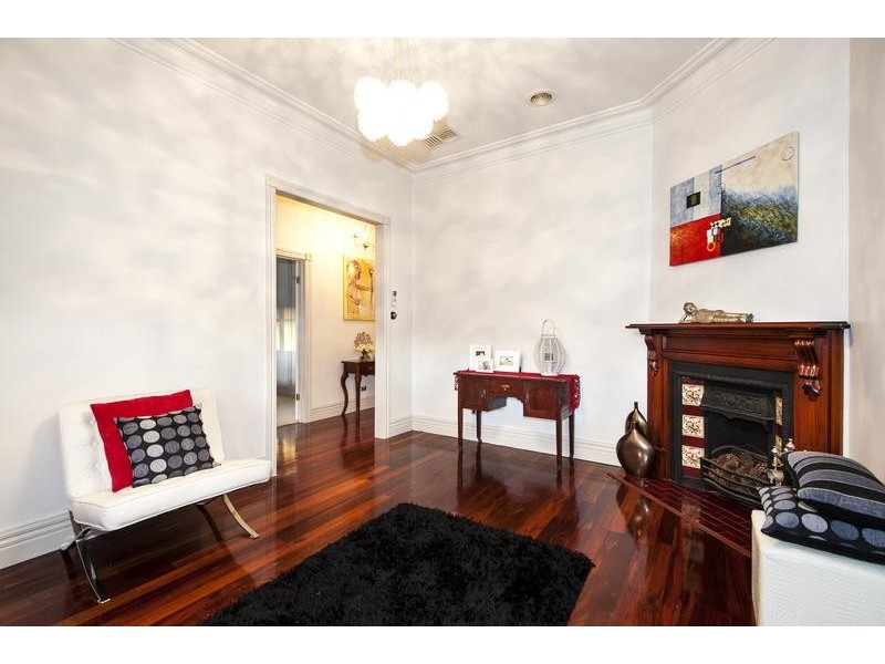 17 Church Street, West Footscray VIC 3012